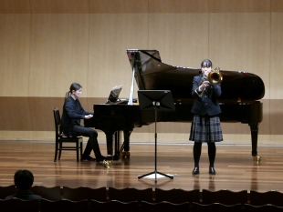 ���� ���Ă���